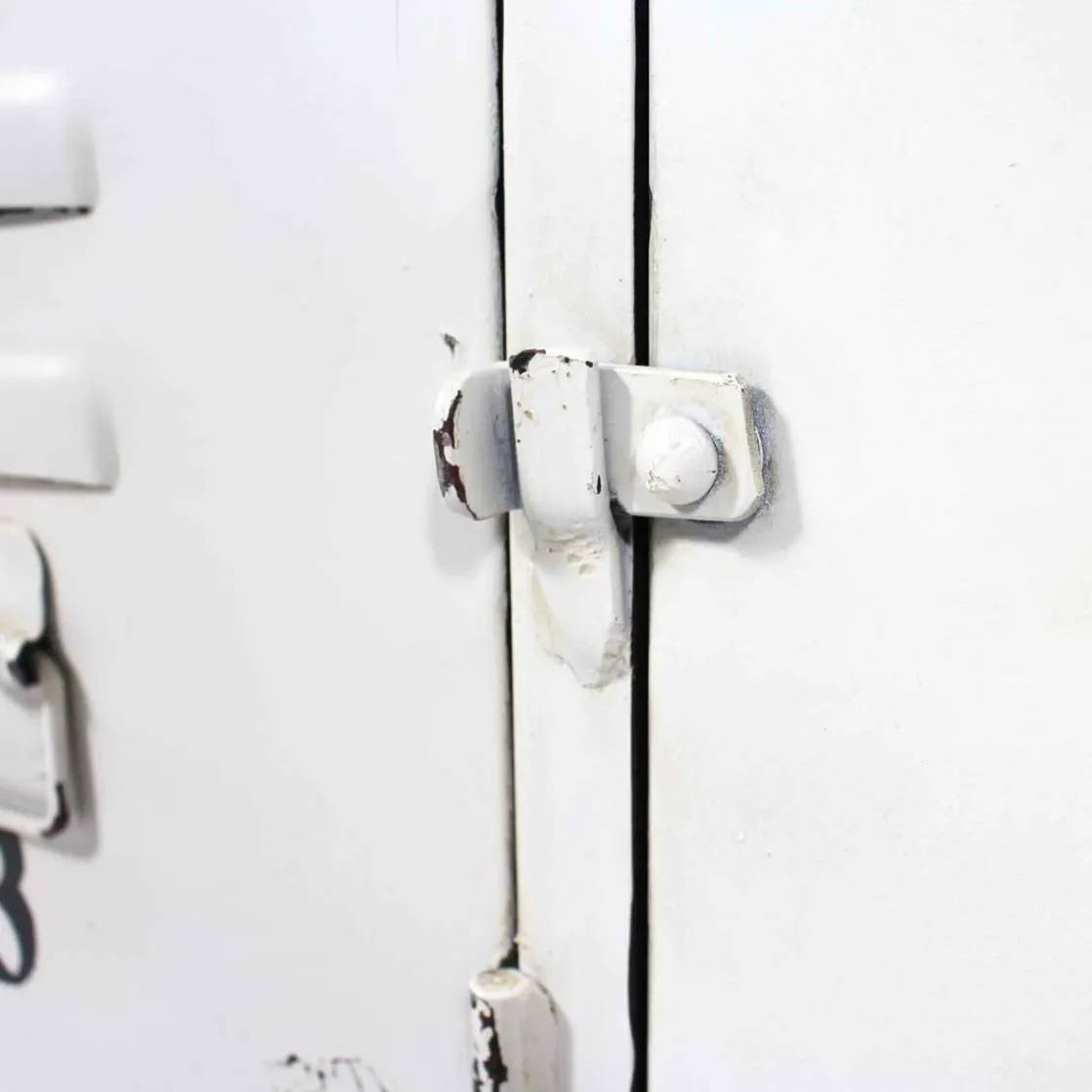 Made in Meubles Banc<Banc avec rangement en métal blanc Félicie