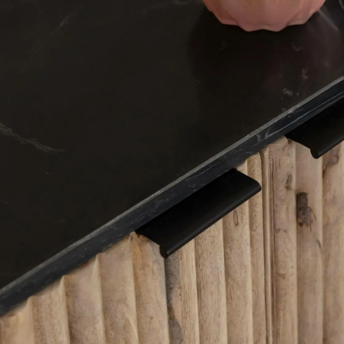 Made in Meubles Buffet<Buffet en bois de manguier et marbre noir Riley