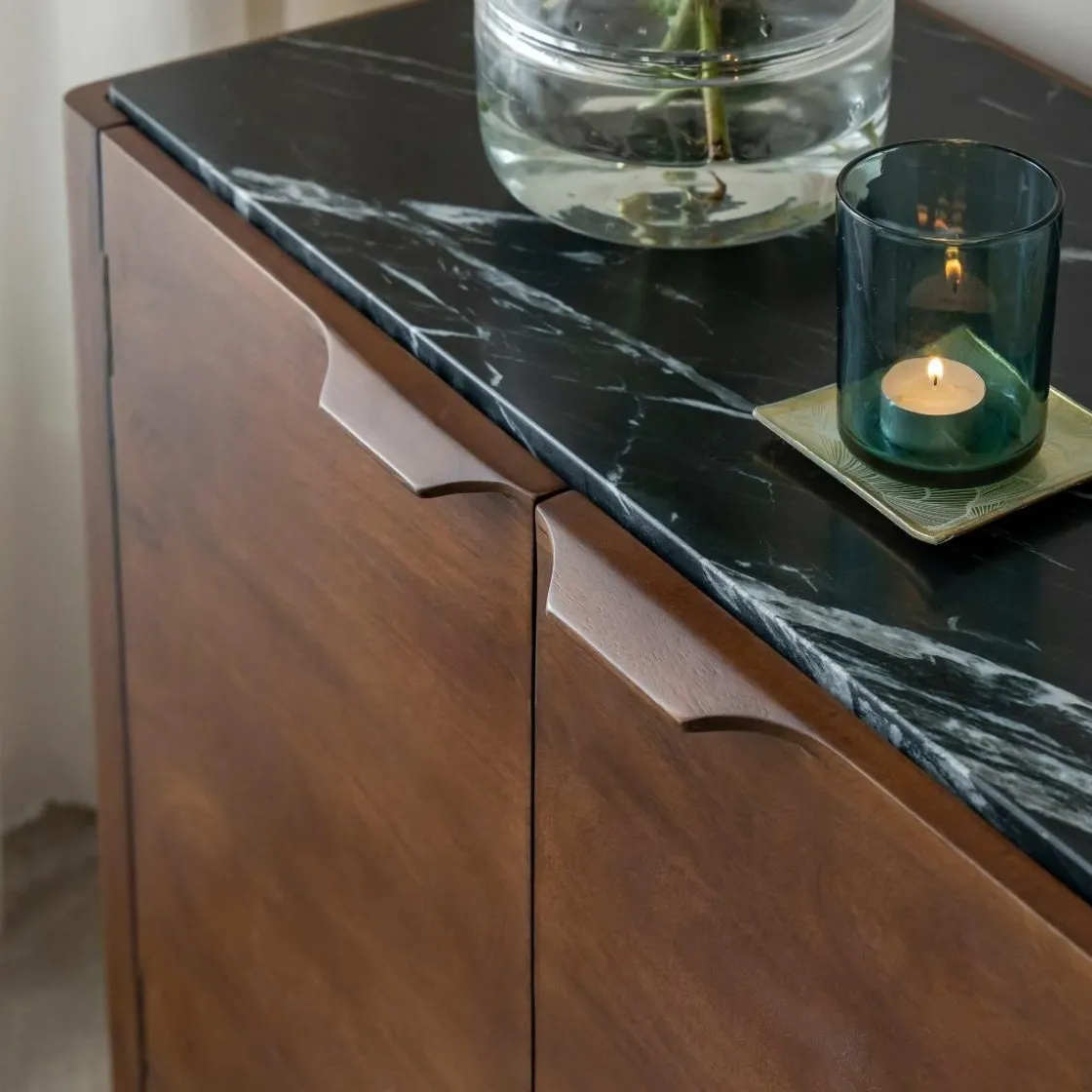 Made in Meubles Buffet<Buffet en bois de manguier et marbre noir Roch