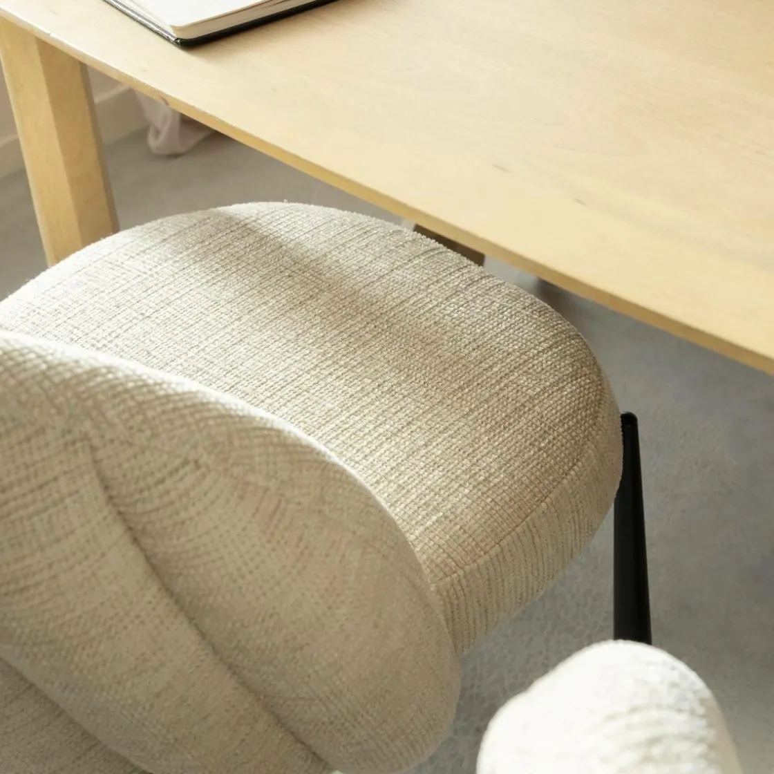 Made in Meubles Chaise<Chaise en tissu écru et pieds en métal Ondine (lot de 2)