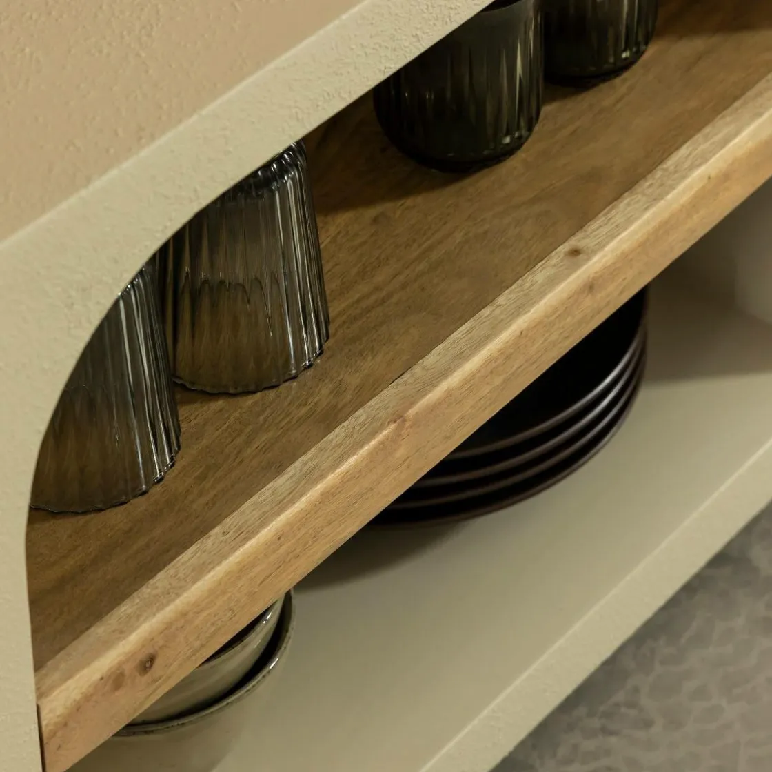 Made in Meubles Meuble Tv<Meuble TV avec étagères en bois effet béton et bois recyclé Dalva