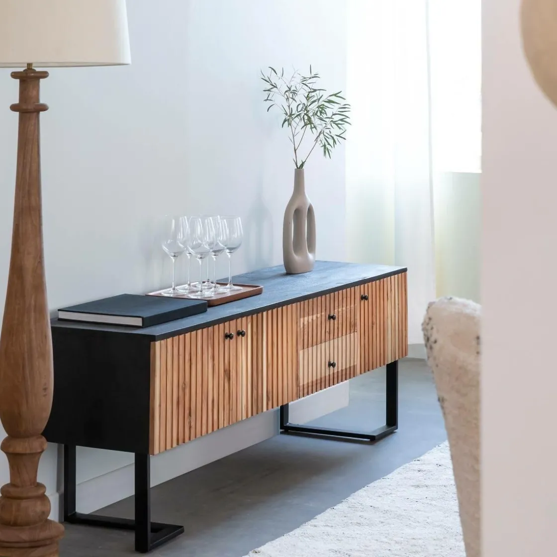 Made in Meubles Meuble Tv<Meuble TV en bois d'acacia et métal Pippa