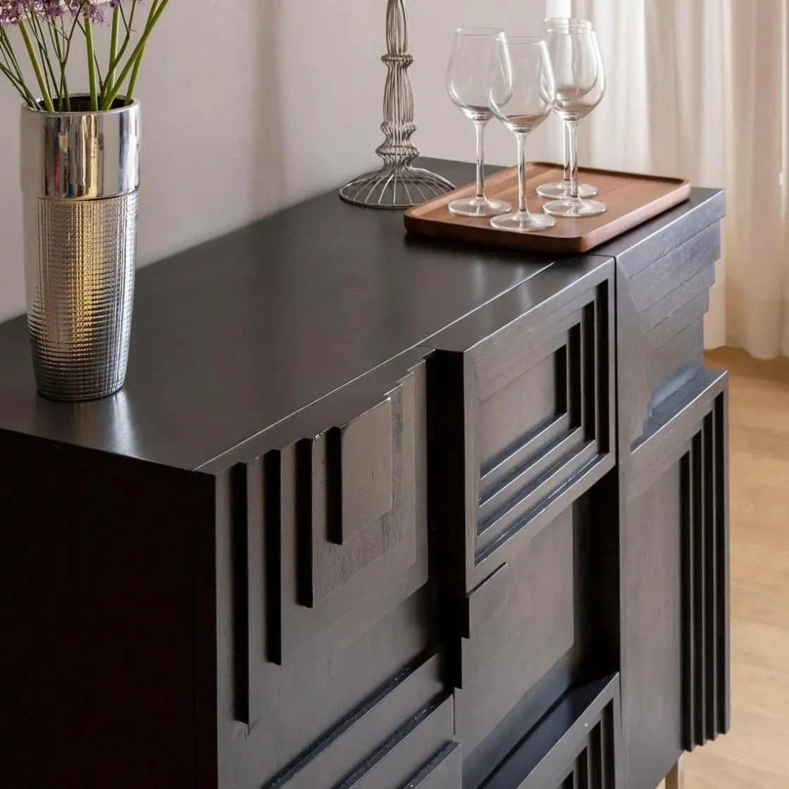 Made in Meubles Buffet<Petit buffet en bois de manguier noir Tristan