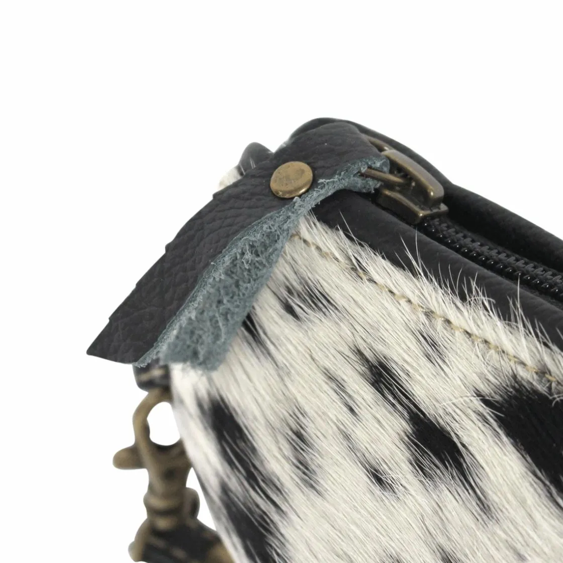 Made in Meubles Décoration<Pochette en cuir et peau de vache, noir et blanc